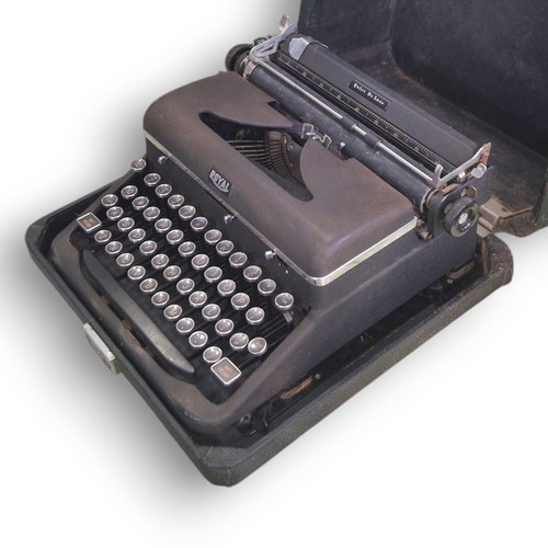 Stunning vtg 1940s royal - stunning,