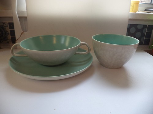 Poole pottery twintone ice - twintone,