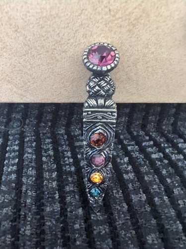 Vintage brooch kilt - kilt, pin