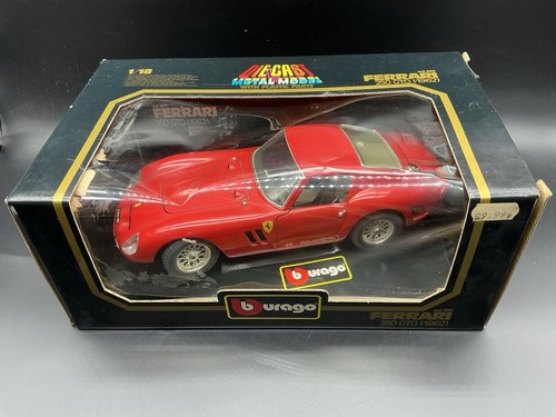 Burago 3011 scale - 1/18,