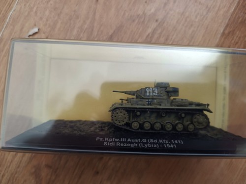 Diecast panzer excellent - diecast, 3