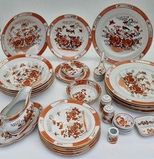 Hong Kong Stanley Ceramic Red & White Dinner Service - 6 Person (38 pieces)