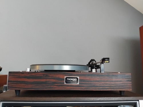Thorens 160 turntable - ,