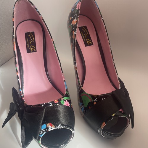 Pin couture peeptoe shoes - up,