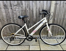 Excelle ladies bike - hardly
