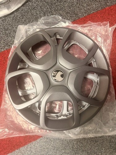 Vauxhall vivaro wheel - 17",