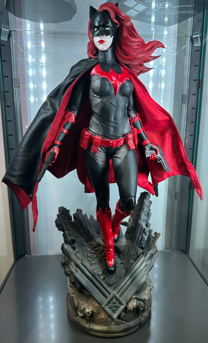 Sideshow batwoman premium - sideshow,