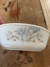 Pyrex Dish bowl  blue Iris Design Vintage Oven To Table 17 cm
