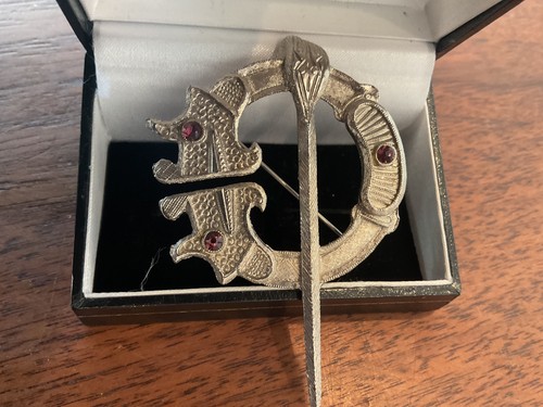 Scottish brooch kilt pin - kilt,
