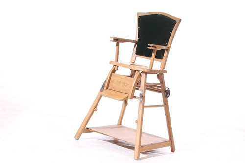 Vintage high chair wooden - high,