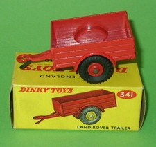 Dinky / 341 Red Land Rover