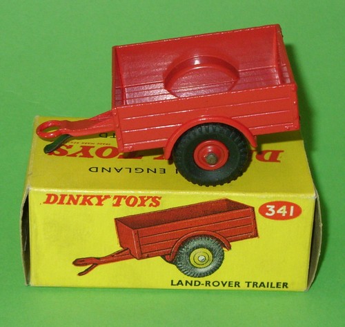 Dinky 341 red land rover - 341,