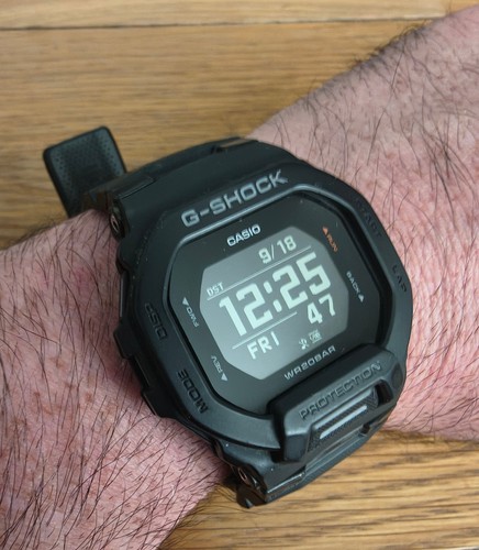 Casio shock gbd 200 - casio, g-shock
