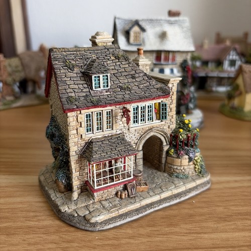 Lilliput lane high - lilliput, spirits