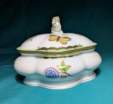 HEREND Butterfly and Flower