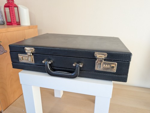 Black vinyl leatherette - vinyl,