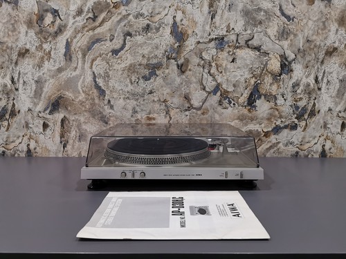 Aiwa d30 turntable - aiwa,