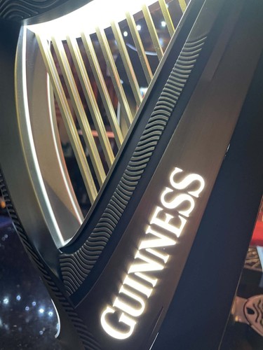 Guinness harp beer - guinness, pump