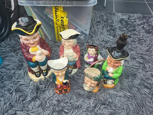 Toby jugs set - toby,