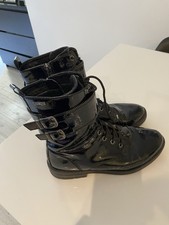 Tamaris Women's Black Patient