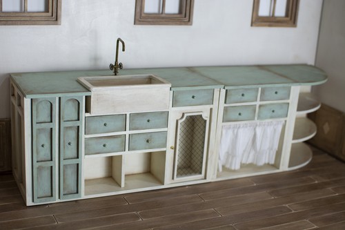 Scale dolls house - scale,
