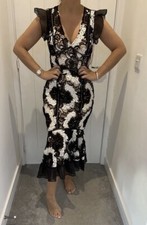 LIPSY SIZE 14 VIP PREMIUM MONO NUDE LACE MIDI FLUTTER SLEEVE DRESS NEW WITH TAGS