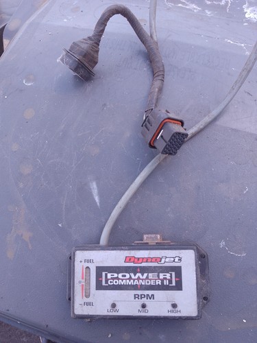 Power commander ecu - commander, n