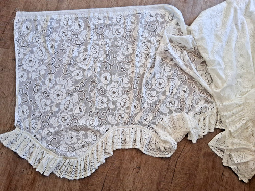 Vintage ivory lace frill - frill, net