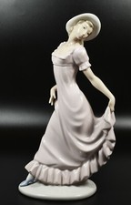 Lovely Large Lladro Nao Figure ~ Elegant Lady ~ 0764 ~ Retired