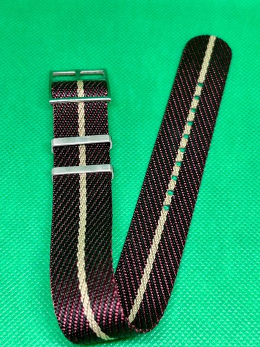 Dark red black 22mm nato - nato, watch