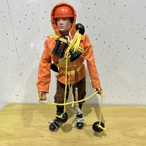 Vintage action man mountaineer - action,