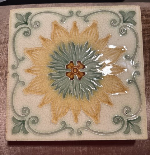 Art nouveau fireplace tile
