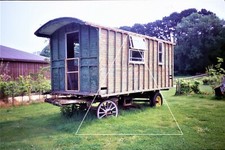 SHOWMANS LIVING WAGON