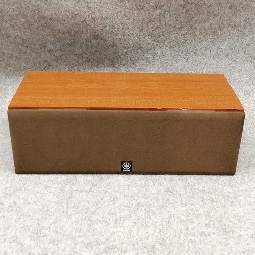 Yamaha center speaker - yamaha,