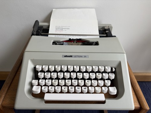 Olivetti lettera typewriter - olivetti, 25