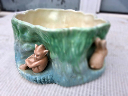 Vintage sylvac pixie rabbits - sylvac,
