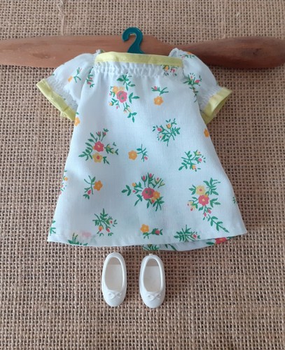 Sindy doll vintage - doll, feel