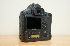 Canon EOS-1D X Mark II Digital