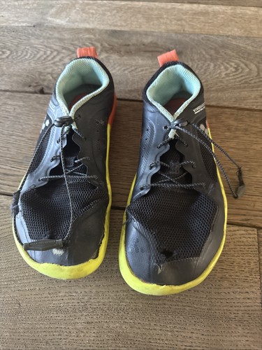 Used vivobarefoot shoes boys - used,