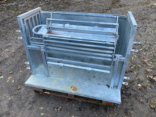 Jacksta sheep turnover crate - ,