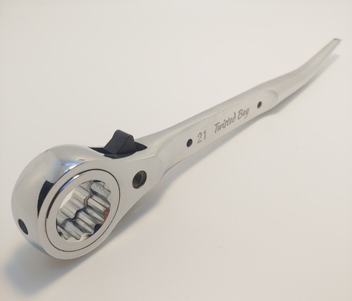 Twisted bay 19x21mm steel - twisted,