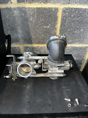 Ducati monster 800 throttle