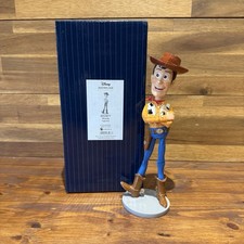 Disney Showcase Collection