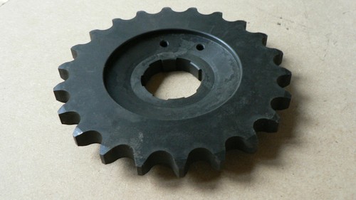 Norton amc gearbox sprocket - gearbox,