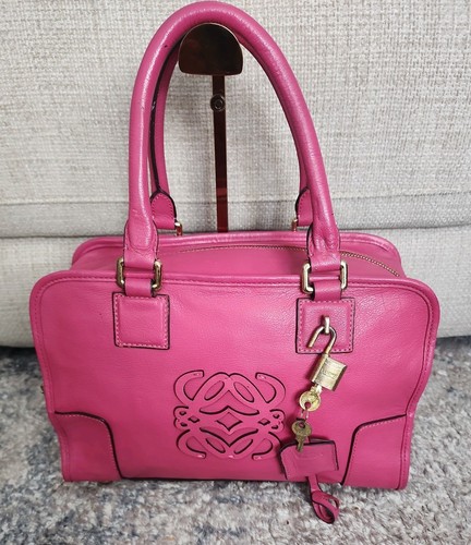 Loewe top handle bag amazona - top,