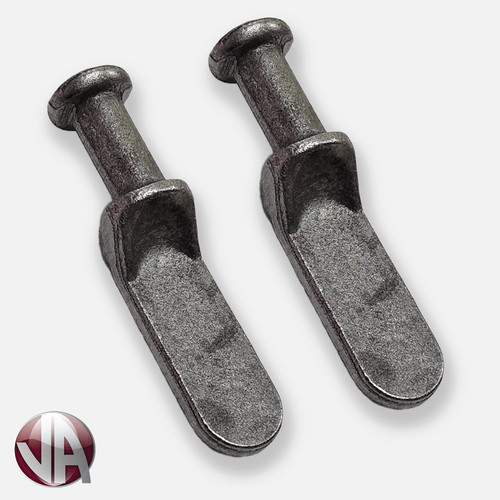 Tailboard lugs forged - x,