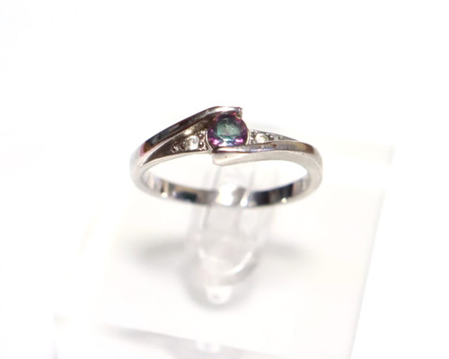 Nice silver 925 clear stone - nice,