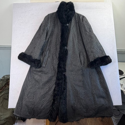 Unbranded faux fur trim - fur,