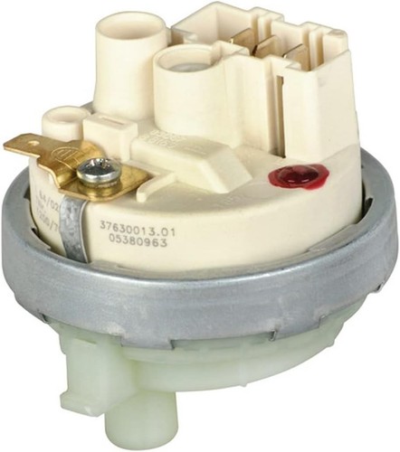 Pressure level switch for - pressure,