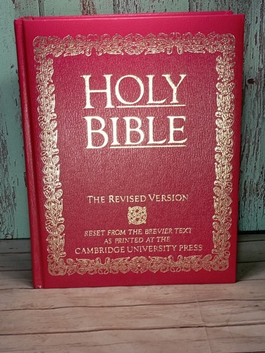 Large family holy bible - large,